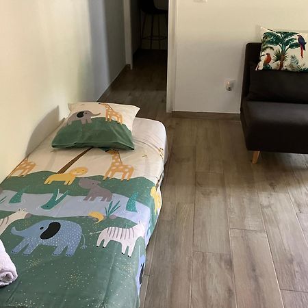 Kazacoco Bungalow A 5 Min A Pieds Du Lagon Ла-Салін-ле-Бен Екстер'єр фото